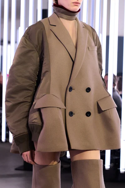Look 36